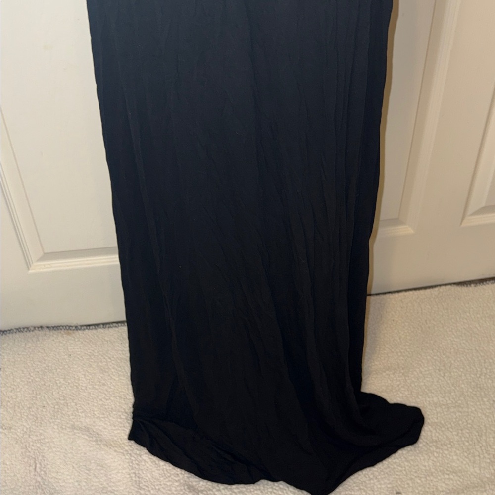 VENUS Black Dress with Pink Floral Embroidery - Picture 5 of 5